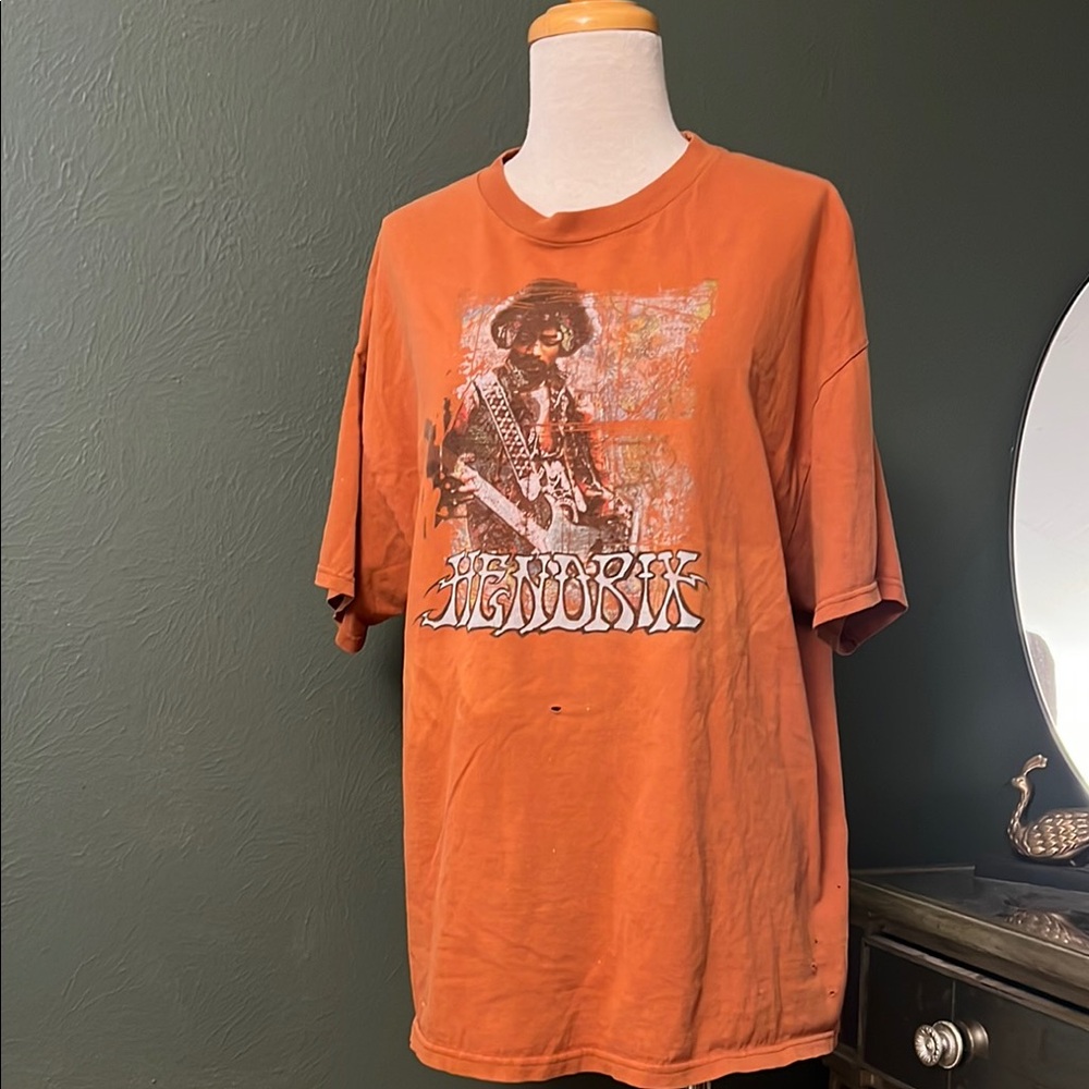 Distressed Vintage Jimmy Hendrix tee shirt
